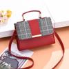 Bolso de mujer Taizhou, bolso cuadrado pequeño de comercio exterior, bolso de mensajero coreano, bolso de hombro, bolso portátil, fabricantes que suministran una generación de cabello
