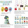 La nueva vajilla y decoración para fiestas de Amazon con temática azul de regreso a clases incluye platos de papel, vasos de papel, servilletas de papel y manteles para la temporada de regreso a clases.