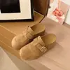 2026 Tamancos de Salto Grosso Slip-On Fechados na Ponta, Aumentadores de Altura Novos Leves Primavera/Outono Sapatos Lazy Retro Birkenstock para Mulheres