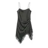 Vestido de Verano 2026 Estilo Nuevo Sexy Estilo Europeo y Americano para Mujer con Ribete de Encaje y Tirantes Finos, Vestido Corto de Color Sólido con Dobladillo Irregular