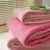 Manta de flanela dupla face para quatro estações, manta de lazer de uso duplo, lençol de cama de veludo de leite premium, colcha multifuncional para ar condicionado