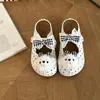 Pantuflas casuales de oso de dibujos animados para mujer, estilo lindo con lazo y lunares, sin cordones, antideslizantes, puntera cerrada, medias pantuflas