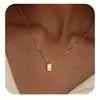Colar Pingente Quadrado com Alfabeto Inglês de 26 Letras Gravadas em Metal Geométrico, Fornecimento Transfronteiriço, Banhado a Ouro 14K para Mulheres