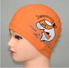 Gorro de natación de PU con estampado de dibujos animados para bebés y niños, universal, con recubrimiento impermeable, no aprieta la cabeza. Mayoreo