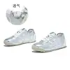 Zapatillas de entrenamiento para mujer de cuero genuino 2026 otoño nuevo zapatillas deportivas para correr casuales versátiles zapatos blancos para mujer verano suela blanda