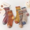 Calcetines de media pantorrilla para mujer 2025 Otoño e Invierno Estilo Ins Transpirables Absorbentes de Sudor Estudiante Rayados Bloque de Color Calcetines para Mujer Calcetines Tendencia Ins
