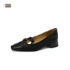 Sapatos de Salto Baixo Retrô com Bico Quadrado, Salto Médio, Salto Bloco, Novo Estilo Outono, Sapatos Femininos de Couro Macio