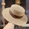 Sombrero Plano de Paja Estilo Old Money Estilo Francés para Mujer, Sombrero de Sol para Vacaciones de Verano en la Playa, Fedora Hueco Transpirable
