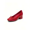 Zapatos con Tacón Grueso para Mujer que Aumentan la Altura Interior Color Nude Estilo Nuevo con Falda Boca Baja Punta Cuadrada Zapatos de Mujer Tacones Altos Rojos No Cansados Verano