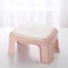 Taburete de Jardín de Niños 7Yx Banco Pequeño para Niños Taburete para Cambiarse los Zapatos en Casa Taburete Cuadrado Taburete Pequeño Bajo Taburete de Plástico Engrosado Patas de Piano
