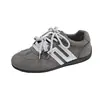 2026 Mallard Nuevo Estilo Otoño para Mujer Versión Coreana ins Estudiante Femenina Casual Deportivo Versátil Zapatos de Tabla Estilo Urbano TY5760