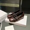 Zapatos Mary Jane de cuero suave con punta cuadrada francesa y aumento interno de altura para mujer, nuevos y versátiles zapatos cómodos para mujer con hebilla, primavera/otoño 2026