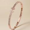 Pulseira Transfronteiriça em Aço Inoxidável Cravejada de Diamantes em Forma de H Pulseira Banhada a Ouro para Mulheres Versátil Estilo Ins de Luxo Leve Joalheria de Diamantes Completa Atacado Retenção de Cor
