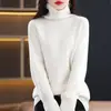 Novo suéter de tricô grosso gola alta estilo coreano para outono e inverno, cor sólida, simples, corte solto para mulheres, quente e adequado como camada base