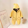 Mono de Polar para Bebé Otoño Invierno Estrellas Amarillas con Capucha Enterizo Para Niños y Niñas Ropa de Exterior para Bebé Traje Engrosado para Gatear