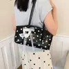 2026 Nova Bolsa de Verão Estilo Coreano para Axila Pequena Bolsa de Mão Feminina de Alto Valor Bolso Almofada de Bolinhas Nicho Bolsa de Ombro Único Feminina