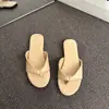 Sandálias para Mulheres, Chinelos para Uso Externo, Novos Estilos 2026 Chinelos de Dedo, Sandálias de Salto Baixo, Primavera e Verão, Retrô Francês, Simples