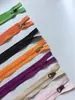 No. Cremallera de nailon de extremo abierto de 3 puntas moldeo por inyección Cremallera de nailon de extremo cerrado Cremallera de código metálico accesorios de ropa Oeko-tex