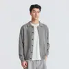 Cardigan de Tricô Yizhi com Gola Lapela de Fio de Flor 2026 Masculino Outono/Inverno Estilo Levemente Luxuoso Roupa de Exterior Quente Camada Casual