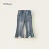 Roupas infantis Bangxuan, jeans estilo coreano para meninas com laço, calças boca de sino para bebês, calças casuais versáteis para crianças, calças para crianças pequenas