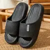 Novas Chinelos de Casa Listrados Sola Grossa Absorção de Choque Confortáveis Flip-Flops de EVA para Homens e Mulheres Banheiro Antiderrapantes Silenciosos Chinelos Atacado
