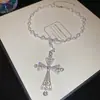Collar con Colgante de Cruz de Resina y Circonita Artesanía Pesada Cadena para Clavícula de Temperamento de Alta Gama Joyería Versátil de Temperamento Nicho para Mujeres