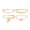 Conjunto de Pulseiras Femininas Moda Simples para o Dia a Dia Corrente Dourada Pulseira de Pérola Corrente de Cobra Tag Redonda da Marca Fecho de Botão