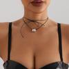 Gargantilha de macarrão de ovo geométrico estilo europeu e americano para mulheres com nó livre para todos os jogos Colar de cera doce e legal Design Sense Collar