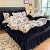 Juego de Cama Retro Francés Estilo Hepburn Grande de Encaje Terciopelo de Leche Cuatro Piezas Juego de Cama Más Terciopelo Sábana Cálida Cubre Cama Estilo Juego de Cama Tres Piezas