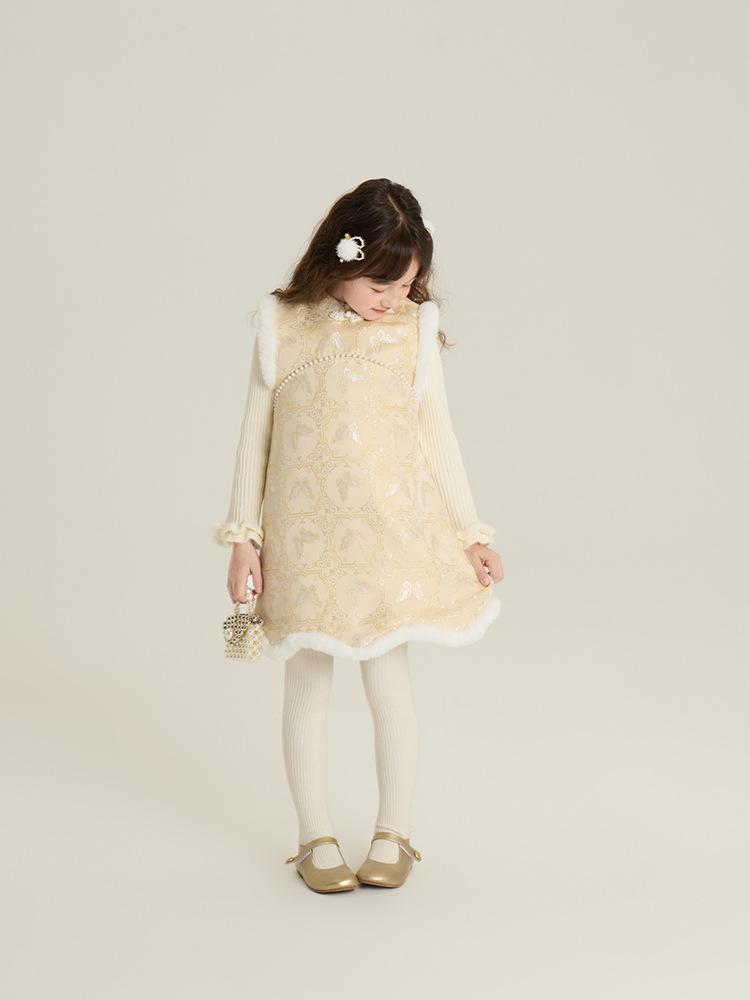241213yiyijia80980.jpg