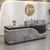 Mostrador de recepción de empresa moderno y sencillo, mostrador de recepción de salón de belleza, tienda de ropa, cajero, barra de esquina, luz luminosa con mostrador