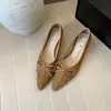 Primer Encuentro Jifa Cuña Francesa Diseño Patchwork Sentido del Temperamento Zapatos de Salón Otoño/Invierno 2026 Nuevos Zapatos de Ante Retro de Tacón Medio