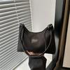 2025 Bolso de Hombro Individual de Color Sólido con Rayas en Relieve de Gran Capacidad Estilo Fresco Nuevo de Verano para Viajero