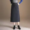 Saia Elegante de Xadrez Reta Feminina 2026 Outono/Inverno Nova Cintura Alta Emagrecedora Comprimento Médio Elegante para o Trabalho Justa ao Corpo