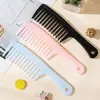 Venda Direta da Fábrica Pente de Plástico de Dentes Largos, Pente Faca Grande, Pente Espessado para Alisar Cabelo, Embalagem Transparente em Cartão, Embalado Individualmente