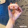 Capibara que hace ruido al agitarse, martillo chirriante, bolsa, colgante, llavero lindo, juguete para niños, regalo pequeño, mayoreo