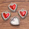 3 Colores 25x27mm Colgante de Corazón Gótico Retro Personalizado Transfronterizo Europeo y Americano Accesorios de Joyería de Aleación DIY