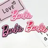 Nuevo tamaño Grande Pequeño Barbie letra Barbie accesorios diy bolsa de pegamento flexible PVC parche funda de teléfono decoración de zapatos