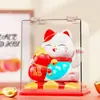 Gato da Sorte Segurando Lingotes de Ouro, Gato Acenando Automaticamente, Alimentado por Energia Solar, Estilo Chinês Moderno, Decoração Pequena para Carro, Enfeite de Carro, Decoração de Escritório, Atrator de Riqueza
