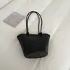 Bolso de mano tipo cesta estilo resort vintage, bolso de hombro y axila de moda para mujer, diseño de nicho, bolso tejido a mano