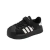 Zapatillas clásicas con puntera de concha, nuevo modelo primavera-verano 2026, parte superior de piel con suela de parche y cierre de velcro, aptas para niños y niñas, zapatos escolares para niños