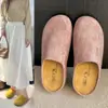 Novidade Primavera e Outono 2025 Estilo Coreano Multicor Sapatos Birkenstock de Solado Grosso Moda Rasteirinha Slip-On Bico Fechado Chinelos Meio Aberto Retrô para Mulheres