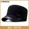 Nuevo gorro plano de hombre para otoño e invierno, forrado de forro polar para exteriores, engrosado y cálido, con protección para las orejas, a prueba de viento y resistente al frío, adecuado para hombres de mediana edad y mayores