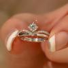 Anel de Prata de Lei Diamante Mosan Feminino Coroa de Princesa 50 Feminino Coreano Quatro Garras Simulação Anel de Diamante Fornecimento Transfronteiriço Fechado ao Vivo