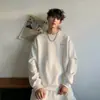 Sudadera blanca con cuello redondo y estampado para hombre, otoño nicho estampado simple de letras, estilo holgado y casual, top versátil de manga larga para estudiantes
