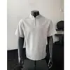 Produto Mais Vendido Fotos Reais Estilo Americano Desconstruído Meio Zíper Gola Alta Manga Curta Camiseta Unissex Casual Ombro Normal Cor Sólida Versátil