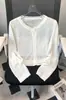Cárdigan Corto de Punto Hueco Versátil Coreano Protector Solar para Mujer, Nuevo Top Corto Adelgazante para el Verano 2025, Camisa de Aire Acondicionado