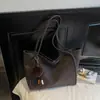 Bolso Retro de Gran Capacidad para Mujer 2026 Otoño/Invierno Nuevo Estilo Meilade Bolso Cruzado para el Trabajo Bolso Tote para Oficinista
