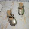 Novas Meias-Chinelos Fechadas para Verão 2026 para Mulheres, Mules Slip-On da Moda, Chinelos Baixos, Sapatos Femininos Tendência