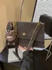 Cadena de Invierno Bolso de Mujer Súper Trendy Modelo Nuevo 2026 Moda de Alta Gama Bolso de Hombro Sencillo Bolso Cruzado Versátil para el Trabajo